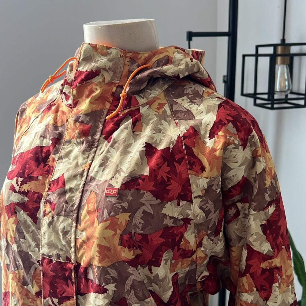 Four Square Winter Jacket - - Picture 6 of 16